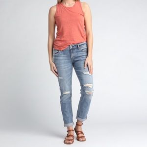Silvers BOYFRIEND MID RISE SLIM LEG JEANS